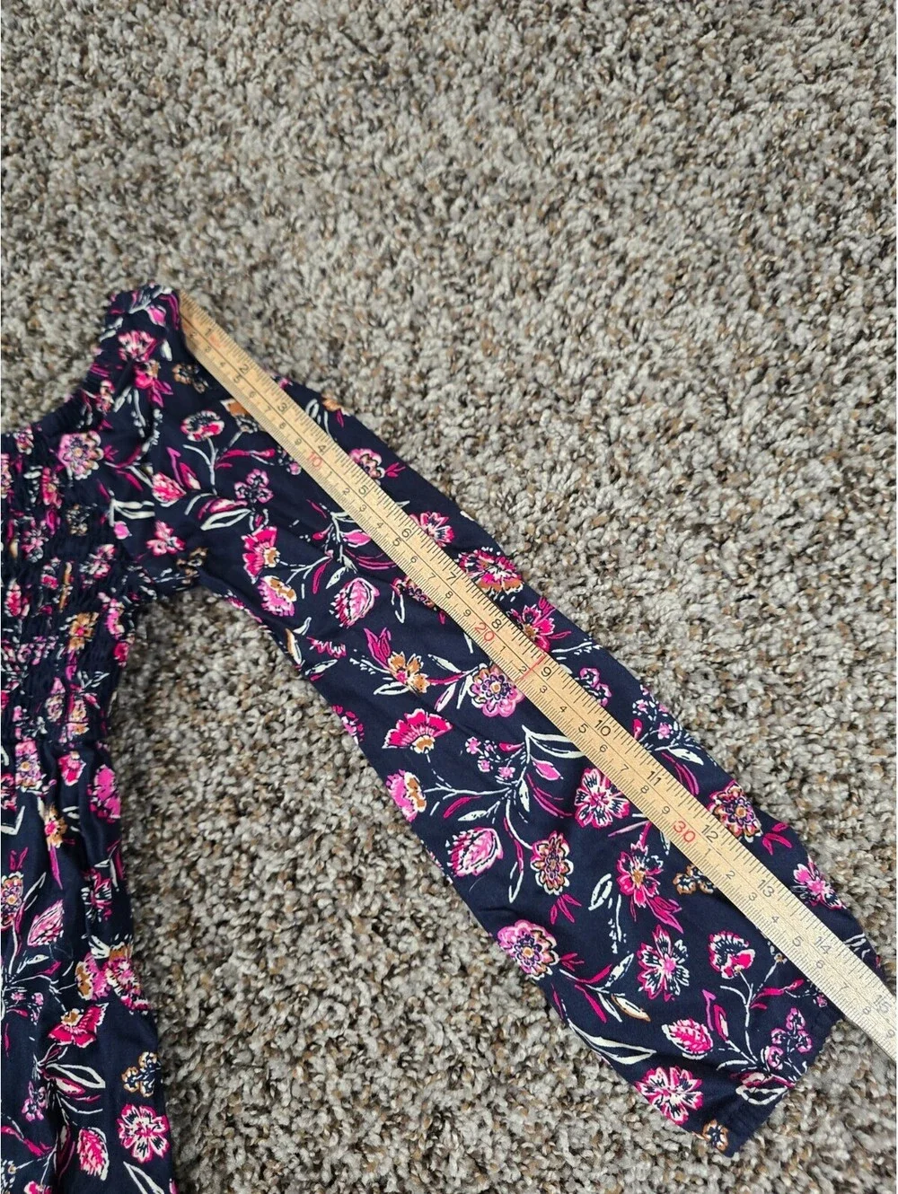 Gap Kids Girls Sz XS Knee Length Long Sleeve Smocked Dress Purple Floral